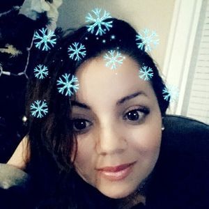 Meet your Posher, Beatriz